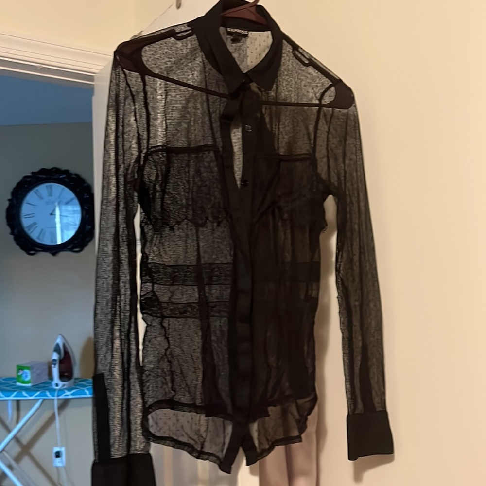 Sheer blouse - Picture 2 of 5